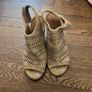 Taupe peep toe heel with Velcro strap